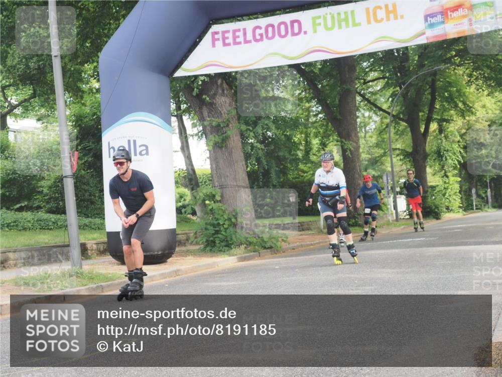 29.06.2025 - hella hamburg halbmarathon KatJ http://msf.ph/oto/8191185 29.06.2025 09:26:32 Zwischen KM18-KM19  meine-sportfotos.de
