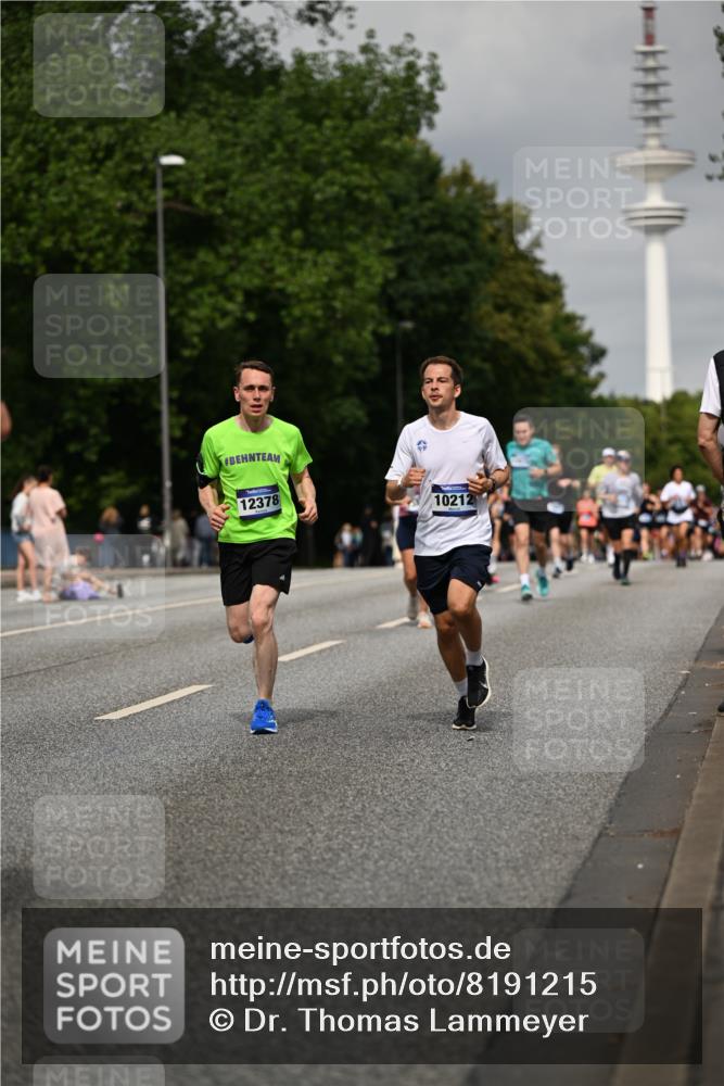 29.06.2025 - hella hamburg halbmarathon Dr. Thomas Lammeyer http://msf.ph/oto/8191215 29.06.2025 10:11:05 Kennedybrücke 1245, 4502, 6314, 6572, 6664, 9560, 10212, 10297, 11394 meine-sportfotos.de