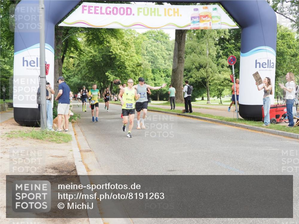 29.06.2025 - hella hamburg halbmarathon MichiJ http://msf.ph/oto/8191263 29.06.2025 10:19:49 Zwischen KM18-KM19 3845, 8784, 9634, 12234, 12308, 15507 meine-sportfotos.de