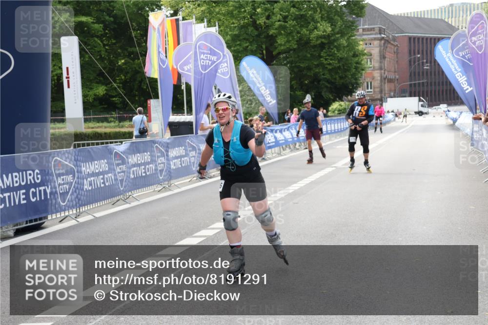 29.06.2025 - hella hamburg halbmarathon Strokosch-Dieckow http://msf.ph/oto/8191291 29.06.2025 09:32:45 Ziel 20116, 20275, 20432 meine-sportfotos.de