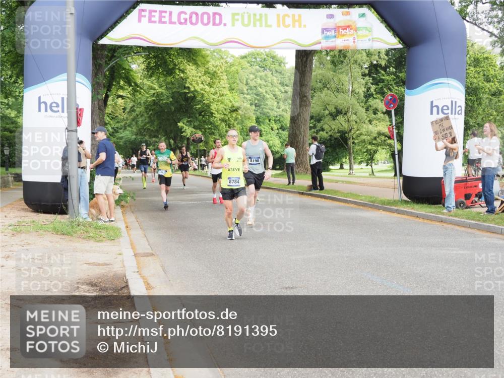 29.06.2025 - hella hamburg halbmarathon MichiJ http://msf.ph/oto/8191395 29.06.2025 10:19:49 Zwischen KM18-KM19 3845, 8784, 9634, 12234, 12308, 15507 meine-sportfotos.de
