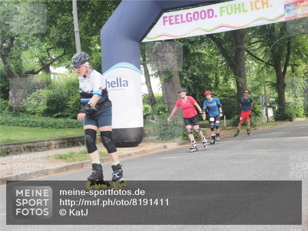 29.06.2025 - hella hamburg halbmarathon KatJ http://msf.ph/oto/8191411 29.06.2025 09:26:34 Zwischen KM18-KM19  meine-sportfotos.de