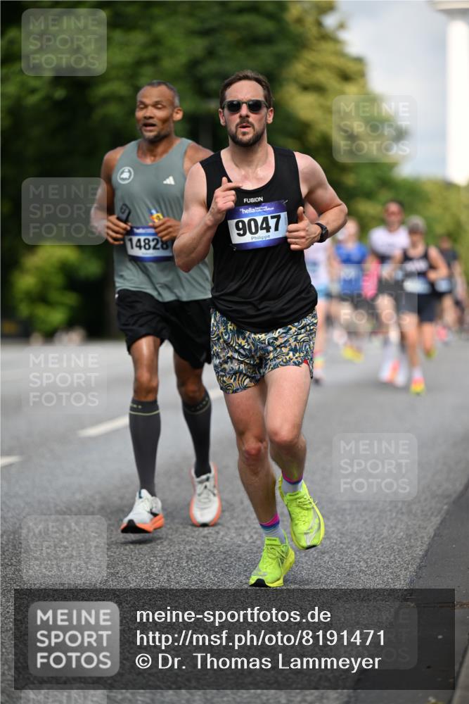 29.06.2025 - hella hamburg halbmarathon Dr. Thomas Lammeyer http://msf.ph/oto/8191471 29.06.2025 09:47:37 Kennedybrücke 1065, 2879, 3075, 3968, 4678, 5344, 7231, 7349, 7793, 8975, 9047, 10106, 10173, 10790 meine-sportfotos.de