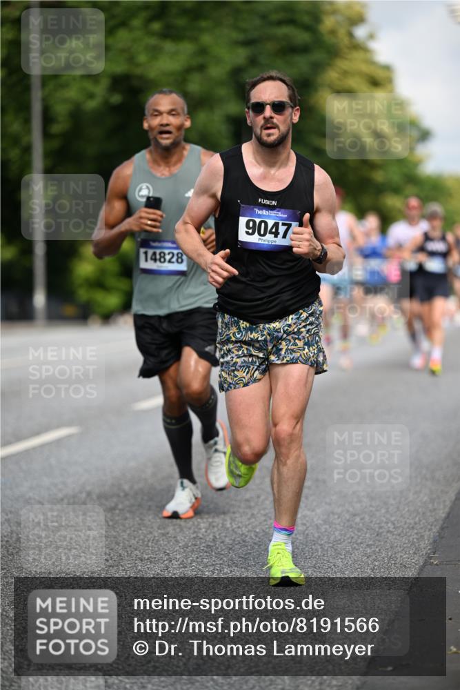29.06.2025 - hella hamburg halbmarathon Dr. Thomas Lammeyer http://msf.ph/oto/8191566 29.06.2025 09:47:37 Kennedybrücke 1065, 2879, 3075, 3968, 4678, 5344, 7231, 7349, 7793, 8975, 9047, 10106, 10173, 10790 meine-sportfotos.de