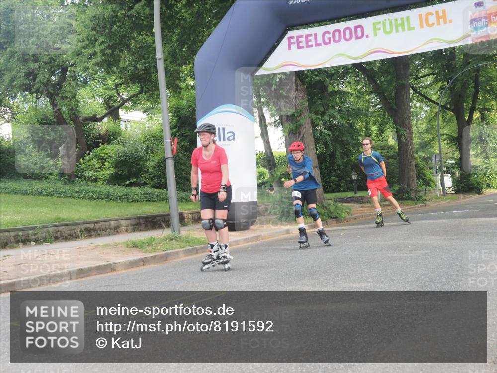 29.06.2025 - hella hamburg halbmarathon KatJ http://msf.ph/oto/8191592 29.06.2025 09:26:34 Zwischen KM18-KM19  meine-sportfotos.de