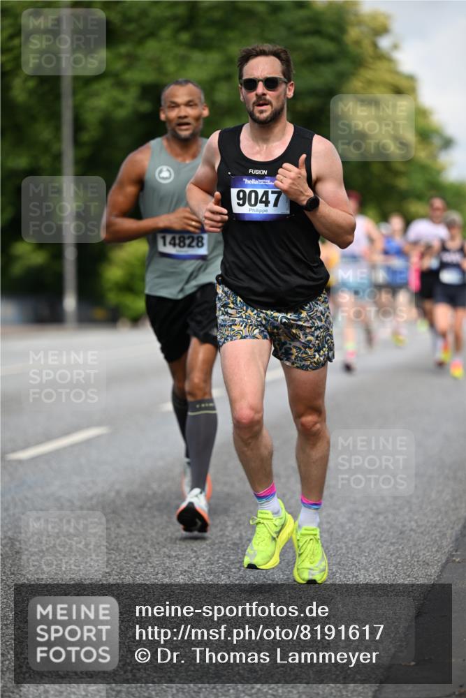29.06.2025 - hella hamburg halbmarathon Dr. Thomas Lammeyer http://msf.ph/oto/8191617 29.06.2025 09:47:38 Kennedybrücke 1065, 2879, 3075, 3968, 4678, 5344, 7231, 7349, 7793, 8975, 9047, 10106, 10173, 10790 meine-sportfotos.de