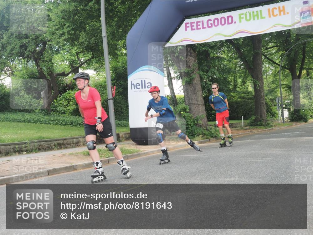 29.06.2025 - hella hamburg halbmarathon KatJ http://msf.ph/oto/8191643 29.06.2025 09:26:35 Zwischen KM18-KM19  meine-sportfotos.de