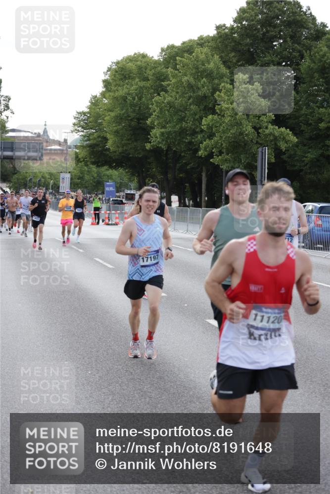 29.06.2025 - hella hamburg halbmarathon Jannik Wohlers http://msf.ph/oto/8191648 29.06.2025 09:45:14 Lombardsbrücke 57, 1686, 1707, 2689, 4129, 4679, 4698, 4749, 6358, 7389, 7481, 7965, 8190, 9571, 9634, 10017, 10876, 11120, 12234, 12308, 12691, 12988, 13066, 13618, 14028, 14395, 14466, 14622, 14784, 15826, 15887, 16712, 16724, 16755, 17151, 17191, 17197, 17802, 18099, 18177 meine-sportfotos.de
