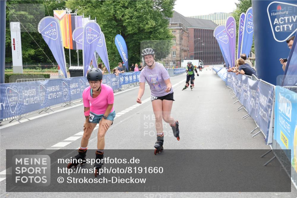 29.06.2025 - hella hamburg halbmarathon Strokosch-Dieckow http://msf.ph/oto/8191660 29.06.2025 09:33:15 Ziel 20035, 20042, 20143, 20146, 20343 meine-sportfotos.de