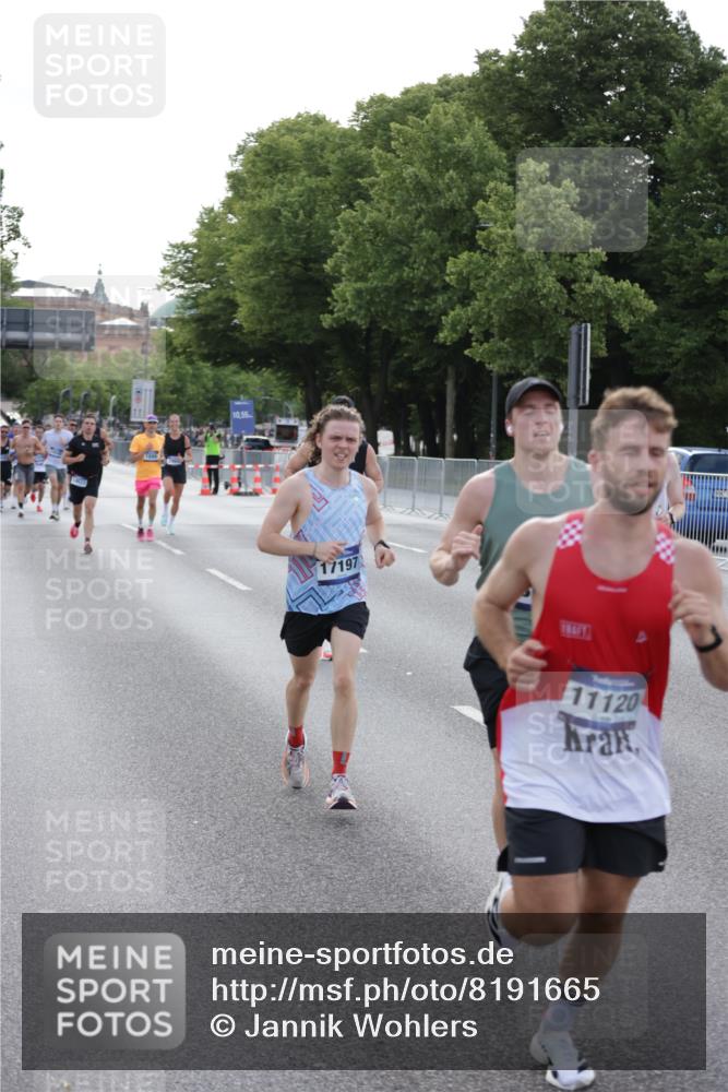 29.06.2025 - hella hamburg halbmarathon Jannik Wohlers http://msf.ph/oto/8191665 29.06.2025 09:45:14 Lombardsbrücke 57, 1686, 1707, 2689, 4129, 4679, 4698, 4749, 6358, 7389, 7481, 7965, 8190, 9571, 9634, 10017, 10876, 11120, 12234, 12308, 12691, 12988, 13066, 13618, 14028, 14395, 14466, 14622, 14784, 15826, 15887, 16712, 16724, 16755, 17151, 17191, 17197, 17802, 18099, 18177 meine-sportfotos.de