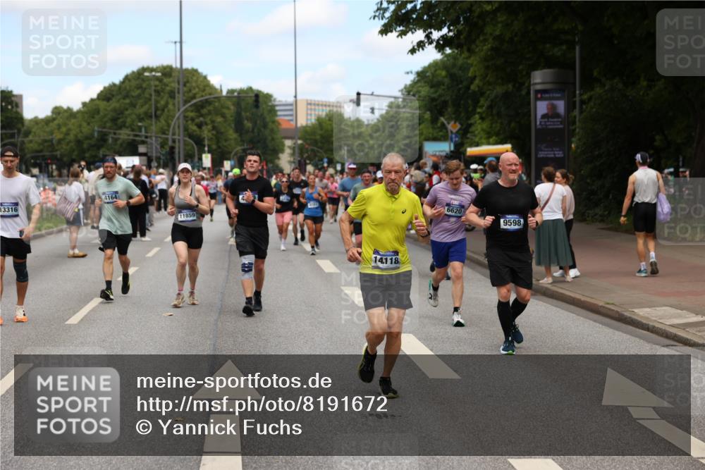 29.06.2025 - hella hamburg halbmarathon Yannick Fuchs http://msf.ph/oto/8191672 29.06.2025 11:21:59 20KM 1836, 2294, 2831, 2832, 2919, 3424, 3560, 3707, 3728, 3731, 3822, 4164, 4289, 4597, 4807, 4924, 5546, 5625, 6049, 6307, 6578, 6620, 6625, 6724, 6820, 7013, 7295, 8083, 8303, 8538, 8738, 9078, 9108, 9598, 9603, 10435, 10907, 11269, 11859, 12216, 12319, 12460, 12461, 12663, 12710, 13418, 13724, 14118, 14347, 14770, 15878, 16251, 17224, 17495, 17513, 17944, 18371 meine-sportfotos.de
