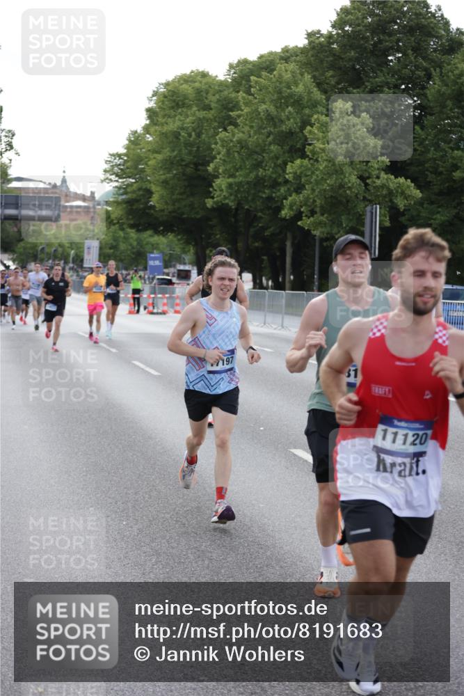 29.06.2025 - hella hamburg halbmarathon Jannik Wohlers http://msf.ph/oto/8191683 29.06.2025 09:45:14 Lombardsbrücke 57, 1686, 1707, 2689, 4129, 4679, 4698, 4749, 6358, 7389, 7481, 7965, 8190, 9571, 9634, 10017, 10876, 11120, 12234, 12308, 12691, 12988, 13066, 13618, 14028, 14395, 14466, 14622, 14784, 15826, 15887, 16712, 16724, 16755, 17151, 17191, 17197, 17802, 18099, 18177 meine-sportfotos.de