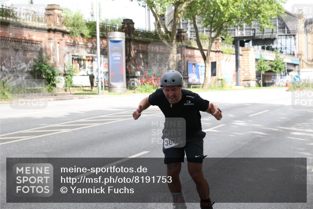 29.06.2025 - hella hamburg halbmarathon Yannick Fuchs http://msf.ph/oto/8191753 29.06.2025 09:13:22 20KM 384 meine-sportfotos.de