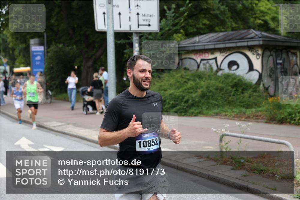 29.06.2025 - hella hamburg halbmarathon Yannick Fuchs http://msf.ph/oto/8191773 29.06.2025 10:31:15 20KM 1385, 1571, 2121, 2774, 3809, 3959, 5961, 6915, 7831, 8084, 8121, 9313, 10404, 10852, 11120, 11304, 11620, 12051, 12168, 12916, 13991, 14075, 14601, 14622, 15621, 16158, 17078, 17192, 17217, 18038, 18156, 18733 meine-sportfotos.de