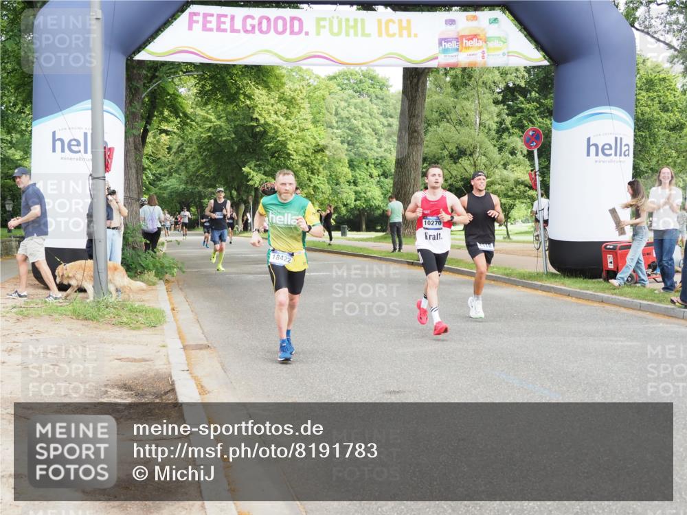 29.06.2025 - hella hamburg halbmarathon MichiJ http://msf.ph/oto/8191783 29.06.2025 10:19:52 Zwischen KM18-KM19 3845, 8190, 8318, 8784, 9634, 10270, 18422 meine-sportfotos.de