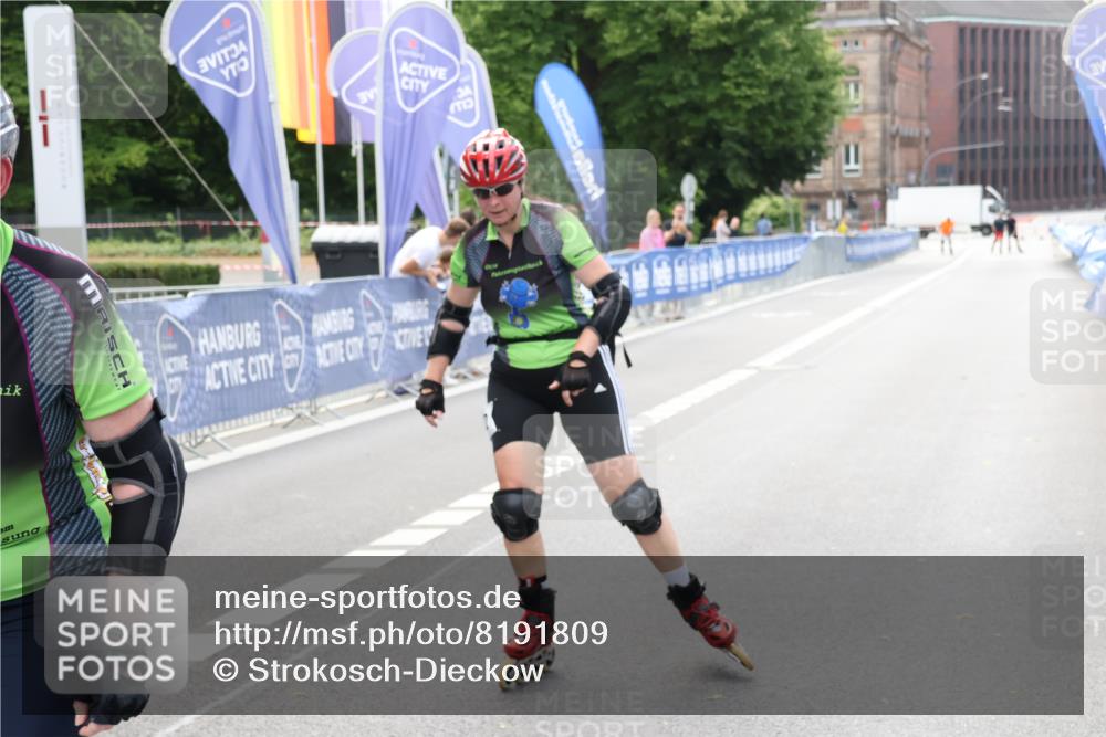 29.06.2025 - hella hamburg halbmarathon Strokosch-Dieckow http://msf.ph/oto/8191809 29.06.2025 09:33:20 Ziel 20035, 20042 meine-sportfotos.de