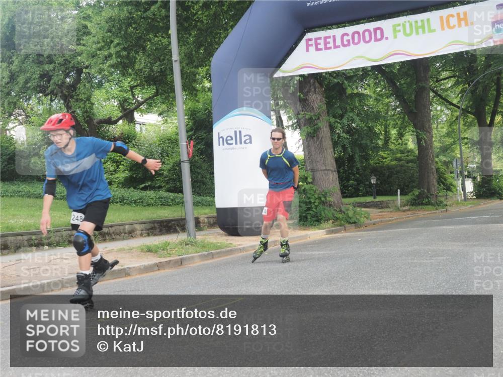 29.06.2025 - hella hamburg halbmarathon KatJ http://msf.ph/oto/8191813 29.06.2025 09:26:35 Zwischen KM18-KM19  meine-sportfotos.de