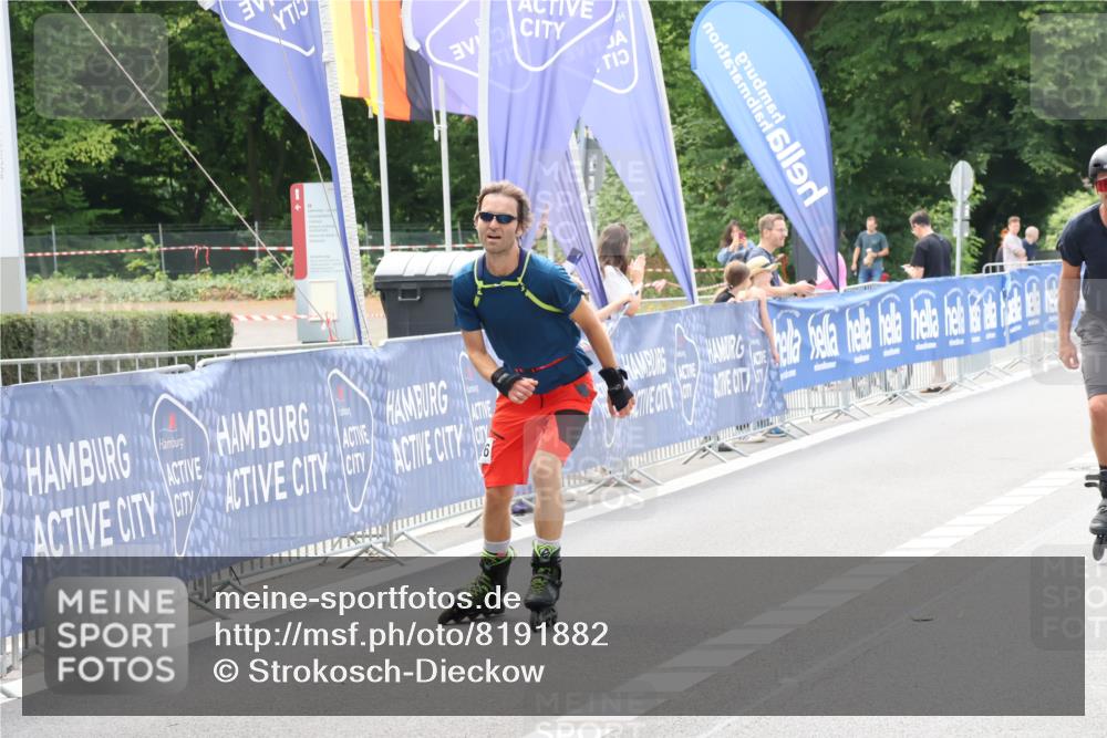 29.06.2025 - hella hamburg halbmarathon Strokosch-Dieckow http://msf.ph/oto/8191882 29.06.2025 09:33:40 Ziel 20119, 20126, 20367 meine-sportfotos.de