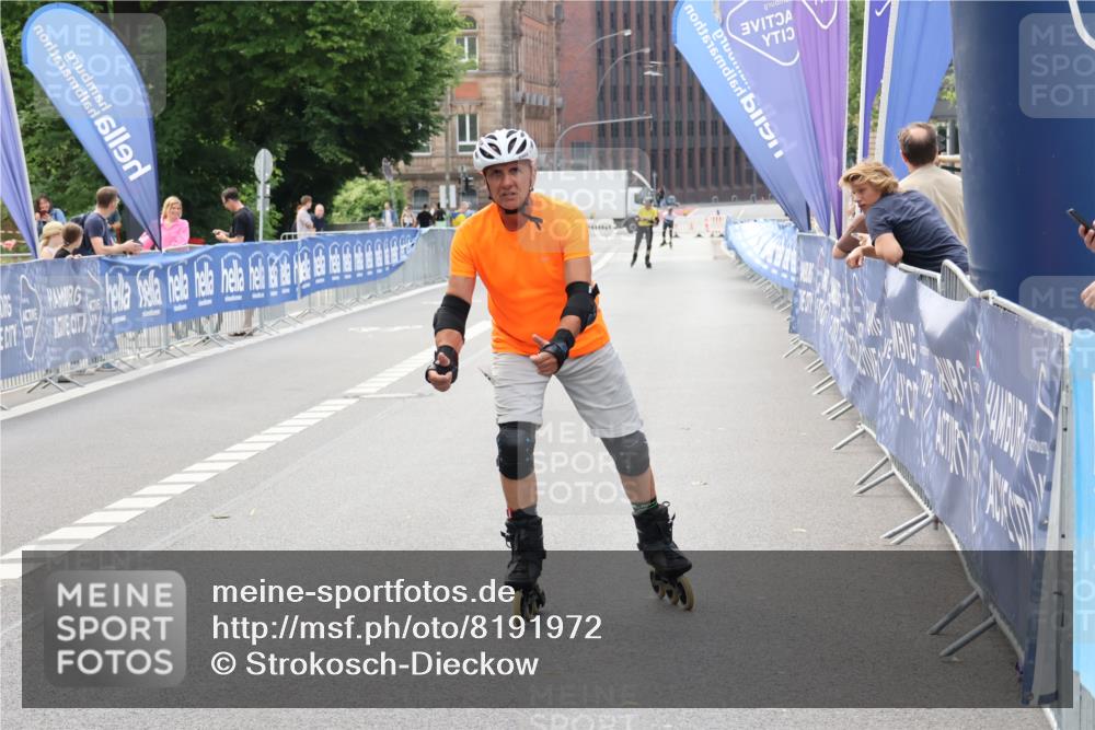 29.06.2025 - hella hamburg halbmarathon Strokosch-Dieckow http://msf.ph/oto/8191972 29.06.2025 09:33:44 Ziel 20119, 20367 meine-sportfotos.de
