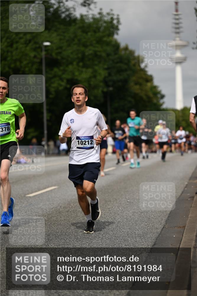 29.06.2025 - hella hamburg halbmarathon Dr. Thomas Lammeyer http://msf.ph/oto/8191984 29.06.2025 10:11:07 Kennedybrücke 1245, 4502, 5287, 5807, 6314, 6572, 6664, 9560, 10212, 10297, 11394 meine-sportfotos.de