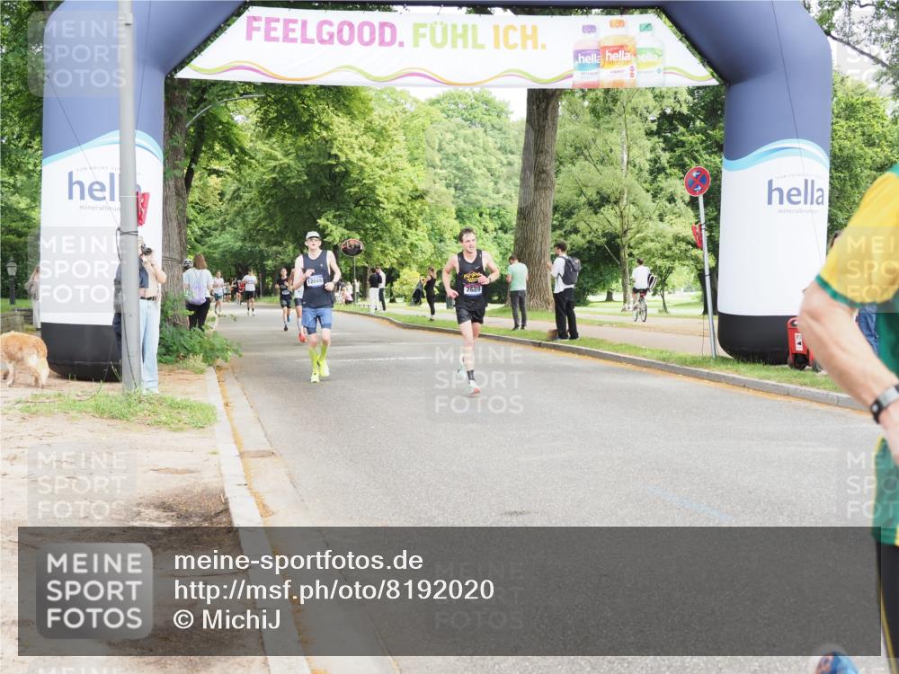 29.06.2025 - hella hamburg halbmarathon MichiJ http://msf.ph/oto/8192020 29.06.2025 10:19:53 Zwischen KM18-KM19 2689, 8190, 8318, 8784, 9634, 10270, 18422 meine-sportfotos.de