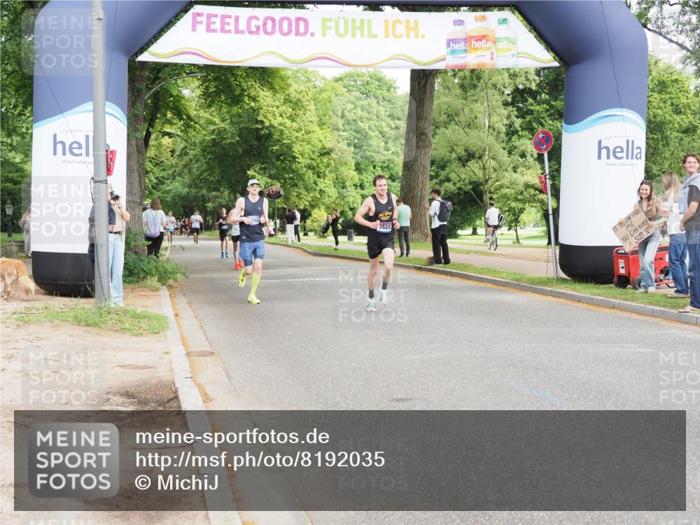 29.06.2025 - hella hamburg halbmarathon MichiJ http://msf.ph/oto/8192035 29.06.2025 10:19:54 Zwischen KM18-KM19 2689, 8190, 8318, 8784, 9634, 10270, 18422 meine-sportfotos.de
