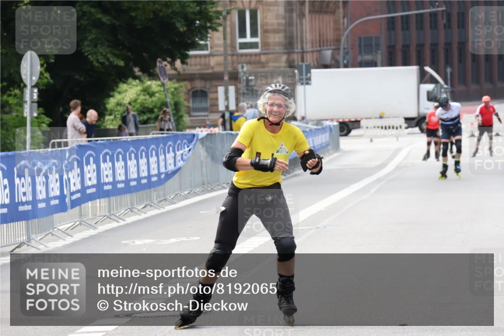 29.06.2025 - hella hamburg halbmarathon Strokosch-Dieckow http://msf.ph/oto/8192065 29.06.2025 09:33:57 Ziel 20148 meine-sportfotos.de