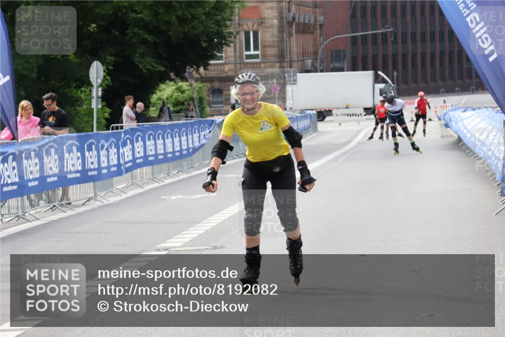29.06.2025 - hella hamburg halbmarathon Strokosch-Dieckow http://msf.ph/oto/8192082 29.06.2025 09:33:58 Ziel 20148 meine-sportfotos.de