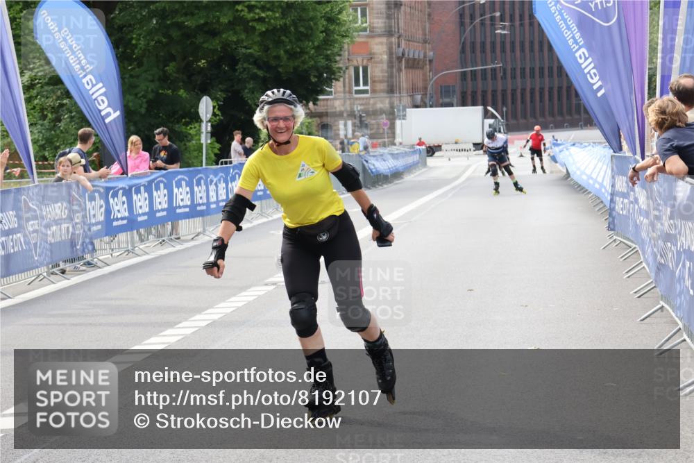 29.06.2025 - hella hamburg halbmarathon Strokosch-Dieckow http://msf.ph/oto/8192107 29.06.2025 09:33:59 Ziel 20001, 20148 meine-sportfotos.de