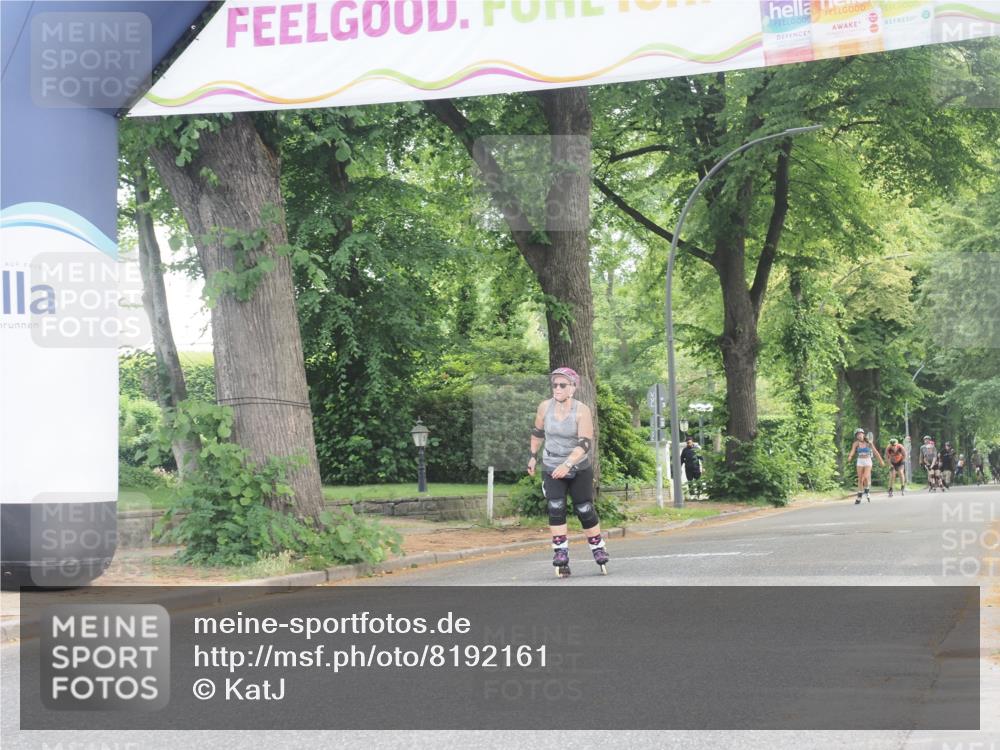 29.06.2025 - hella hamburg halbmarathon KatJ http://msf.ph/oto/8192161 29.06.2025 09:26:55 Zwischen KM18-KM19  meine-sportfotos.de