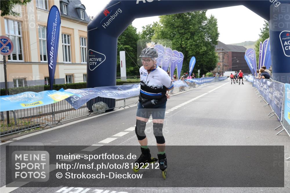 29.06.2025 - hella hamburg halbmarathon Strokosch-Dieckow http://msf.ph/oto/8192212 29.06.2025 09:34:11 Ziel 20001, 20124, 20248, 20303, 20406, 20547 meine-sportfotos.de