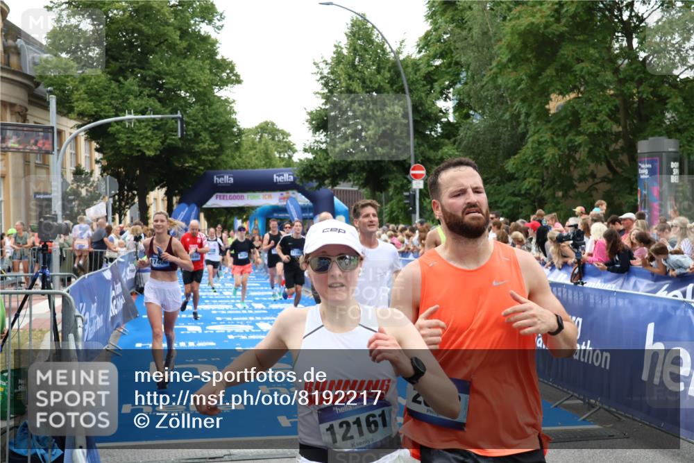 29.06.2025 - hella hamburg halbmarathon Zöllner http://msf.ph/oto/8192217 29.06.2025 10:45:00 Ziel 1171, 1424, 1520, 2098, 2890, 4425, 9030, 9720, 12161, 16058, 17381, 17382, 17406, 17544, 18055, 18631 meine-sportfotos.de