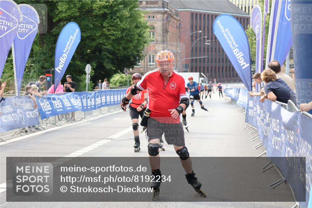 29.06.2025 - hella hamburg halbmarathon Strokosch-Dieckow http://msf.ph/oto/8192234 29.06.2025 09:34:17 Ziel 20124, 20248, 20303, 20406, 20547 meine-sportfotos.de