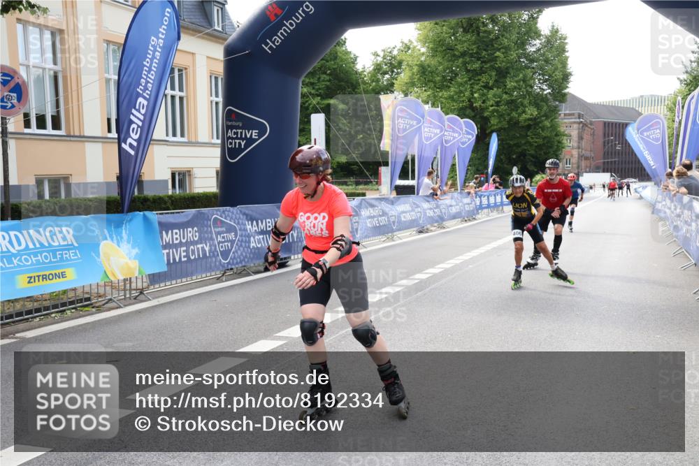 29.06.2025 - hella hamburg halbmarathon Strokosch-Dieckow http://msf.ph/oto/8192334 29.06.2025 09:34:20 Ziel 20248, 20271, 20303, 20406, 20547 meine-sportfotos.de