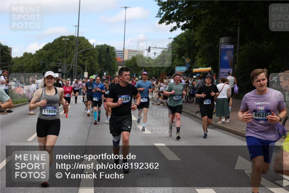 29.06.2025 - hella hamburg halbmarathon Yannick Fuchs http://msf.ph/oto/8192362 29.06.2025 11:22:02 20KM 1836, 2294, 2526, 2831, 2832, 2919, 3424, 3560, 3681, 3707, 3728, 3731, 3778, 3822, 4164, 4289, 4807, 4924, 5546, 5625, 5793, 6048, 6049, 6307, 6578, 6620, 6625, 6724, 6820, 7295, 8083, 8124, 8303, 8538, 8738, 8806, 9078, 9108, 9598, 9603, 10435, 10907, 11859, 12216, 12319, 12460, 12461, 12663, 12710, 13316, 13418, 13724, 14118, 14347, 14770, 15878, 16251, 17199, 17495, 17513, 17944, 18371, 18742 meine-sportfotos.de