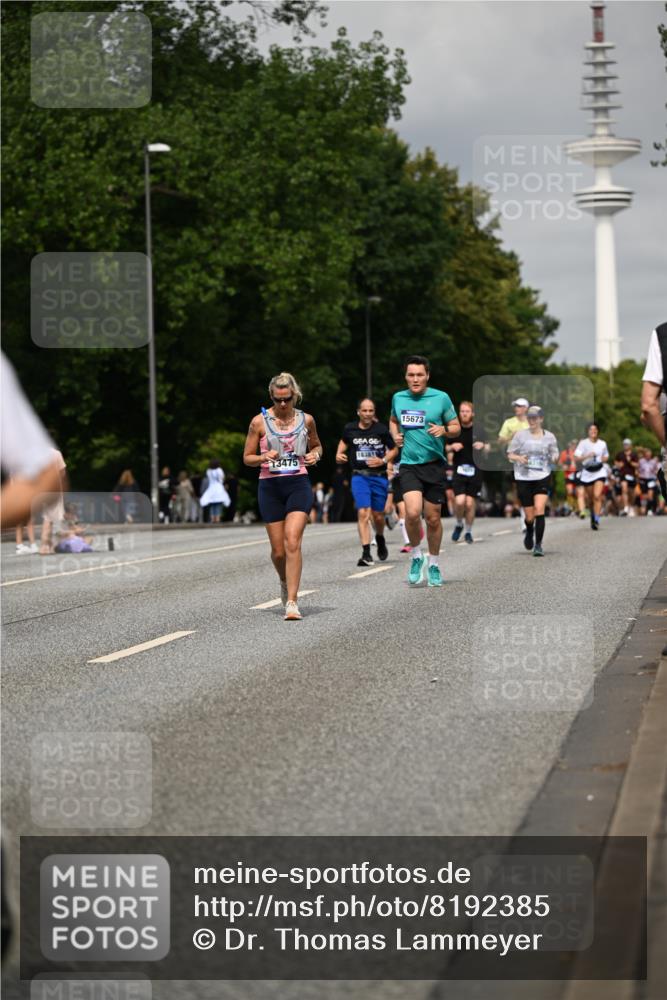 29.06.2025 - hella hamburg halbmarathon Dr. Thomas Lammeyer http://msf.ph/oto/8192385 29.06.2025 10:11:08 Kennedybrücke 1245, 4502, 5287, 5807, 6314, 6572, 6664, 9560, 10212, 10297, 10703, 11114, 11394 meine-sportfotos.de