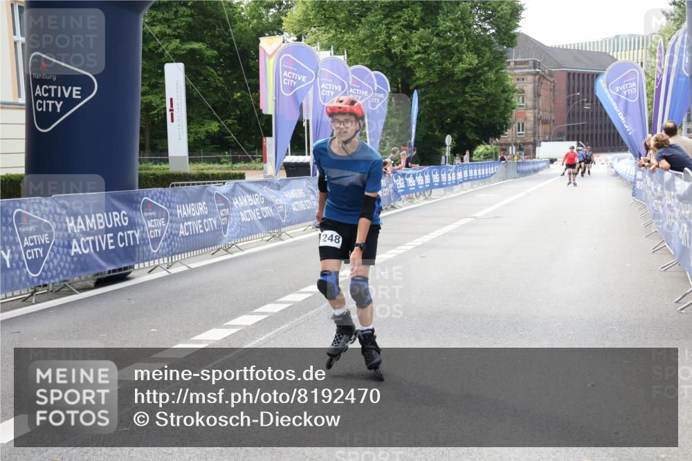 29.06.2025 - hella hamburg halbmarathon Strokosch-Dieckow http://msf.ph/oto/8192470 29.06.2025 09:34:24 Ziel 20248, 20271, 20306, 20406, 20546, 20547 meine-sportfotos.de