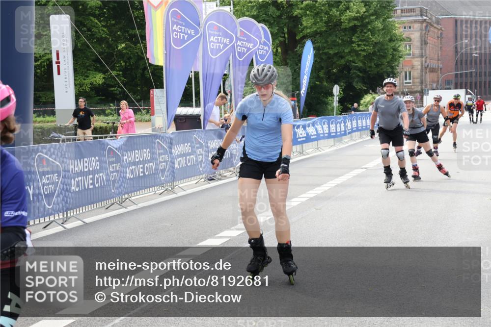 29.06.2025 - hella hamburg halbmarathon Strokosch-Dieckow http://msf.ph/oto/8192681 29.06.2025 09:34:36 Ziel 20050, 20306, 20351, 20431, 20435, 20475, 20546 meine-sportfotos.de