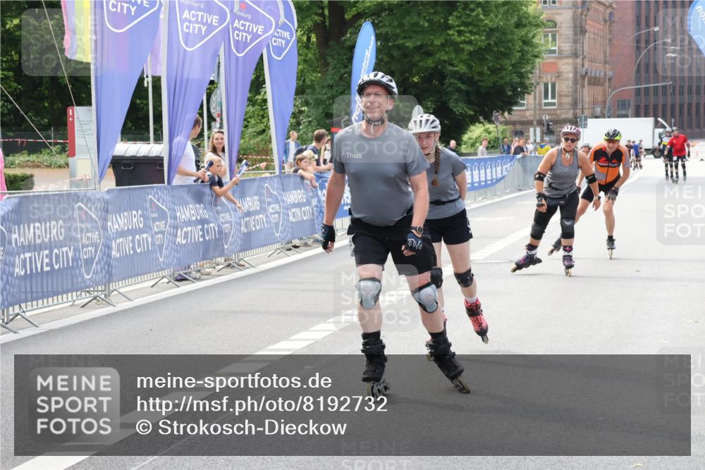 29.06.2025 - hella hamburg halbmarathon Strokosch-Dieckow http://msf.ph/oto/8192732 29.06.2025 09:34:37 Ziel 20050, 20306, 20351, 20431, 20435, 20475, 20546 meine-sportfotos.de
