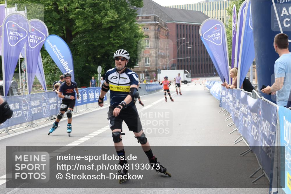 29.06.2025 - hella hamburg halbmarathon Strokosch-Dieckow http://msf.ph/oto/8193073 29.06.2025 09:34:54 Ziel 20095, 20099, 20102, 20254, 20255, 20289, 20324 meine-sportfotos.de