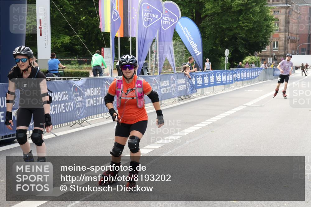 29.06.2025 - hella hamburg halbmarathon Strokosch-Dieckow http://msf.ph/oto/8193202 29.06.2025 09:35:01 Ziel 20095, 20102, 20254, 20324 meine-sportfotos.de