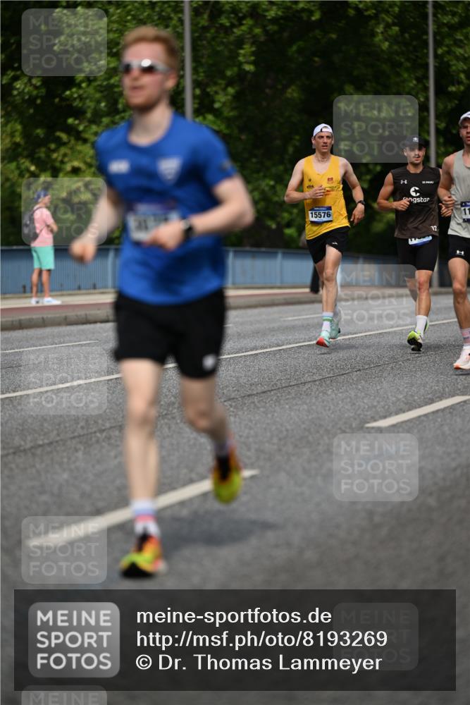29.06.2025 - hella hamburg halbmarathon Dr. Thomas Lammeyer http://msf.ph/oto/8193269 29.06.2025 09:47:46 Kennedybrücke 1065, 2021, 2879, 3075, 3845, 3968, 4678, 7349, 8731, 8975, 9047, 10106, 10790 meine-sportfotos.de