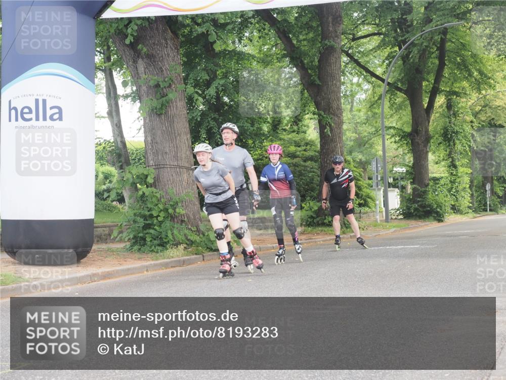 29.06.2025 - hella hamburg halbmarathon KatJ http://msf.ph/oto/8193283 29.06.2025 09:27:05 Zwischen KM18-KM19  meine-sportfotos.de
