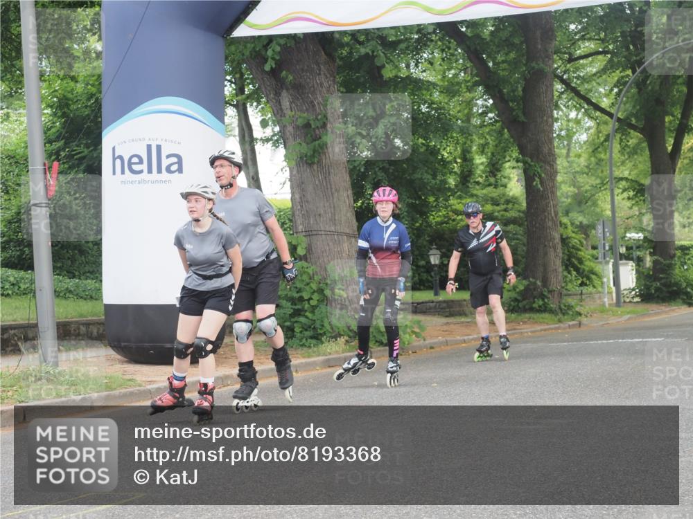 29.06.2025 - hella hamburg halbmarathon KatJ http://msf.ph/oto/8193368 29.06.2025 09:27:06 Zwischen KM18-KM19  meine-sportfotos.de