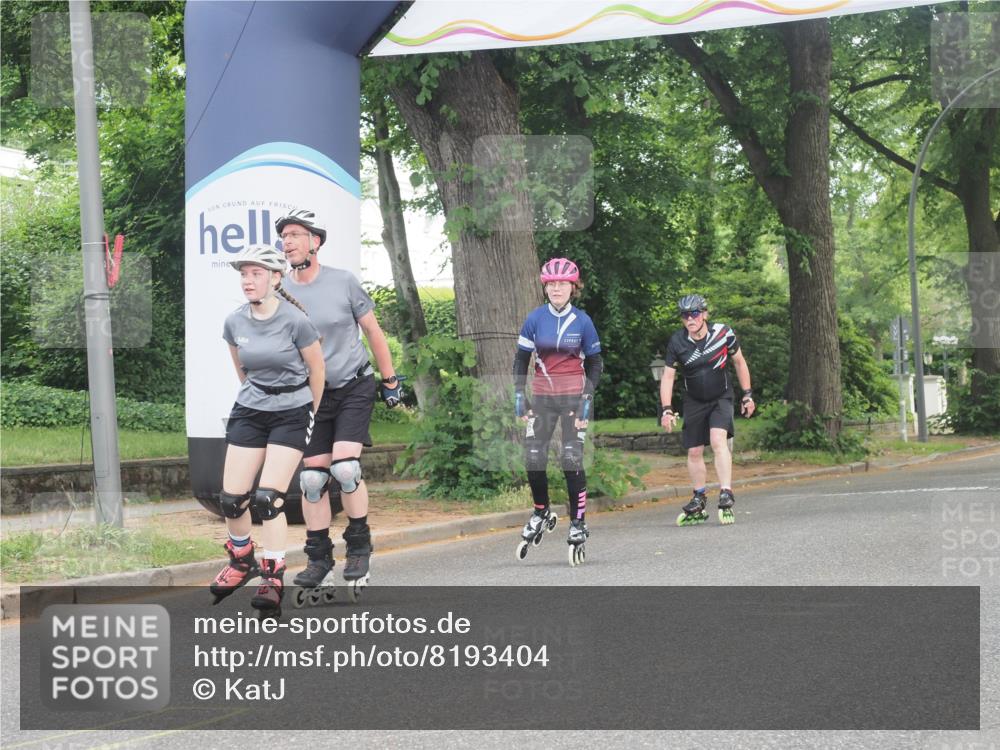 29.06.2025 - hella hamburg halbmarathon KatJ http://msf.ph/oto/8193404 29.06.2025 09:27:06 Zwischen KM18-KM19  meine-sportfotos.de