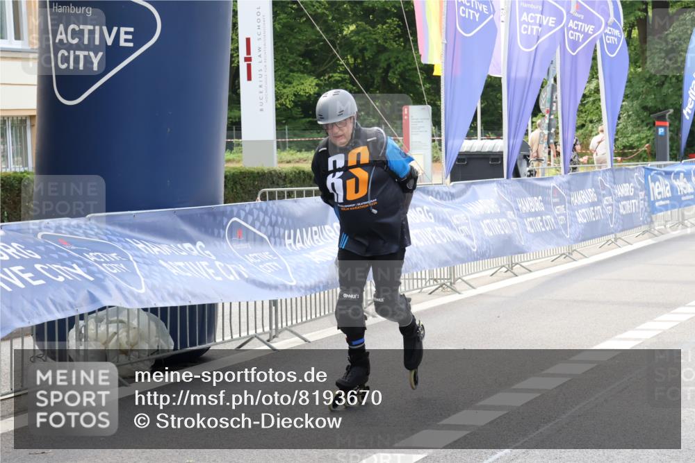 29.06.2025 - hella hamburg halbmarathon Strokosch-Dieckow http://msf.ph/oto/8193670 29.06.2025 09:36:15 Ziel 20120, 20279, 20393, 20394, 20398 meine-sportfotos.de
