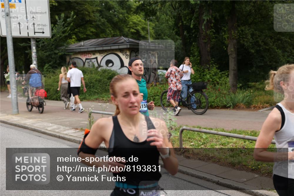 29.06.2025 - hella hamburg halbmarathon Yannick Fuchs http://msf.ph/oto/8193831 29.06.2025 10:31:23 20KM 1385, 1411, 1571, 2121, 3959, 5092, 5315, 5961, 6529, 6915, 7831, 8084, 8121, 9313, 10404, 10680, 11120, 11304, 11620, 11833, 12051, 12168, 12916, 13972, 13991, 14075, 16158, 17024, 17078, 17192, 17306, 17723, 18038, 18062, 18733 meine-sportfotos.de