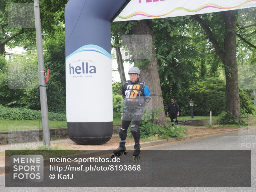 29.06.2025 - hella hamburg halbmarathon KatJ http://msf.ph/oto/8193868 29.06.2025 09:27:17 Zwischen KM18-KM19  meine-sportfotos.de