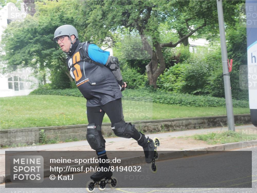 29.06.2025 - hella hamburg halbmarathon KatJ http://msf.ph/oto/8194032 29.06.2025 09:27:18 Zwischen KM18-KM19  meine-sportfotos.de