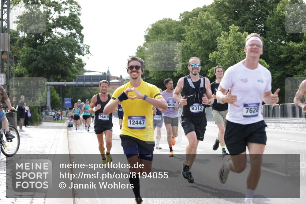 29.06.2025 - hella hamburg halbmarathon Jannik Wohlers http://msf.ph/oto/8194055 29.06.2025 09:46:15 Lombardsbrücke 1344, 1889, 2243, 4477, 4944, 5048, 5152, 6683, 7628, 8312, 10298, 10927, 10929, 11230, 11304, 11661, 12447, 12899, 12987, 13961, 14310, 14450, 15902, 16243, 16505, 16619, 16811, 16957, 17751, 18026, 18277, 18422 meine-sportfotos.de